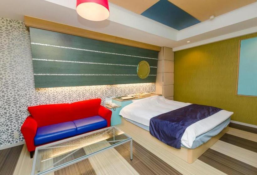 חדר דלוקס יחיד, Fun3  Adult Only