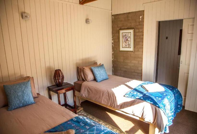 シャレー1寝室, The Stix