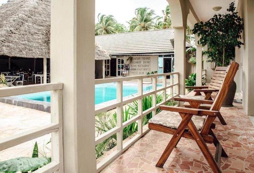 プールの見える1ベッドルームアパートメント, Paje Beach Apartments &