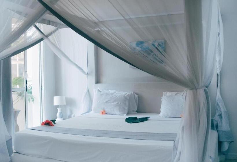 דירת חדר נוף לבריכה, Paje Beach Apartments &