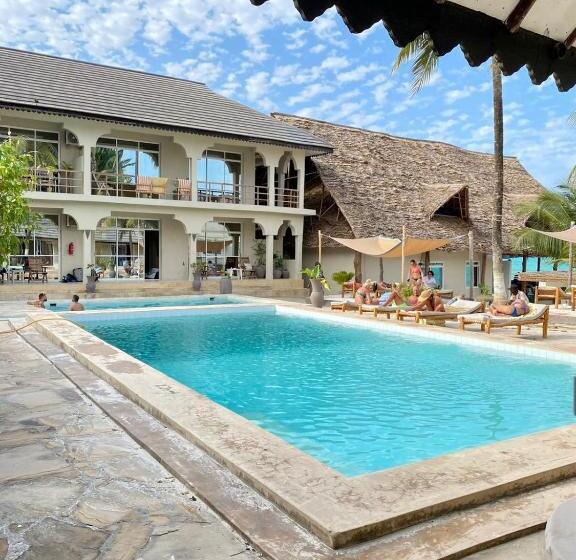 패밀리 룸, Paje Beach Apartments &