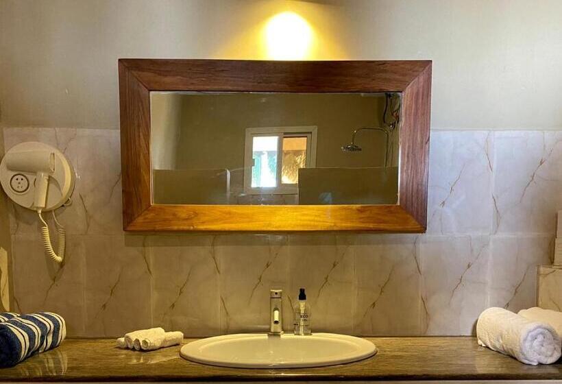 エコノミールーム, Paje Beach Apartments &