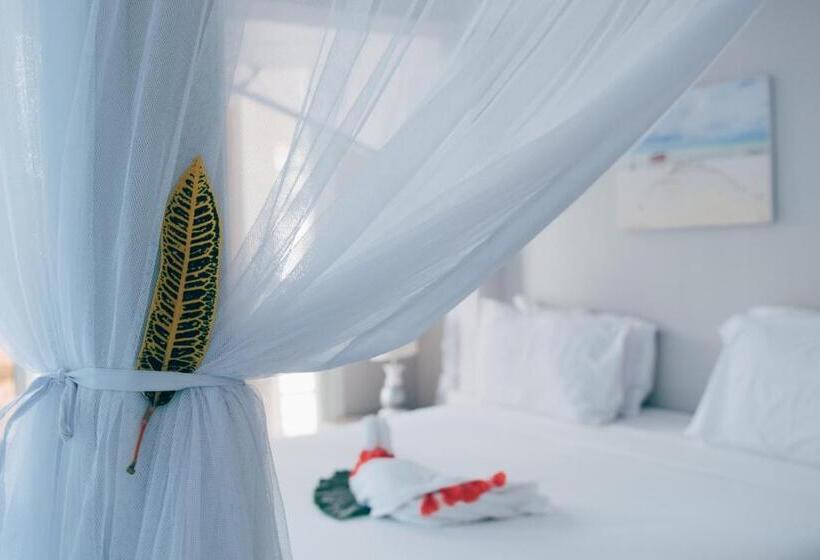 דירת חדר נוף לבריכה, Paje Beach Apartments &