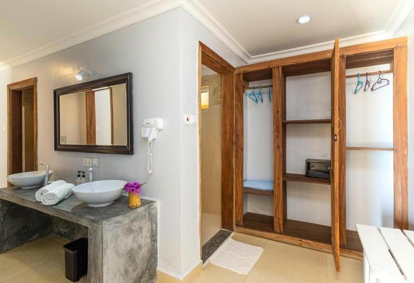 デラックスルーム, Paje Beach Apartments &