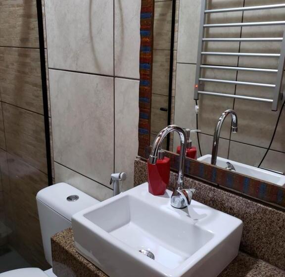 סוויטה, Nina Flor Pousada Lumiar