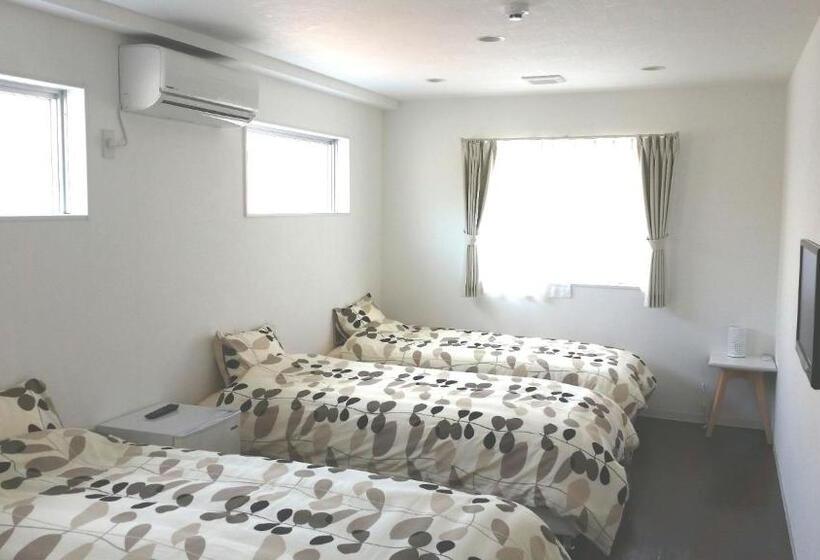 חדר סטנדרט לשלושה, Shima Stay Holoholo