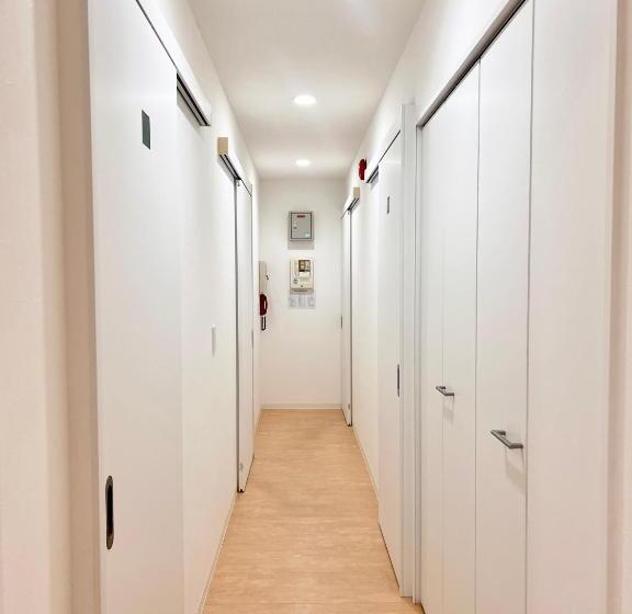 דירת שני חדרים, Shima Stay Holoholo