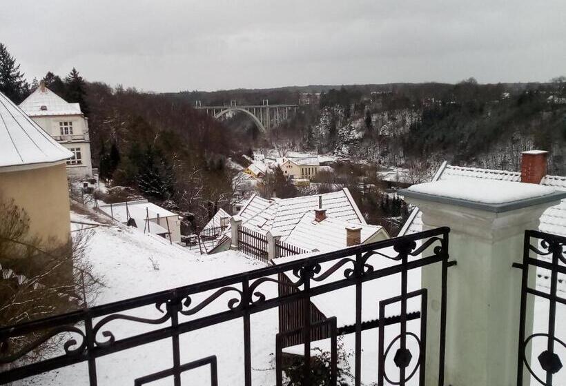 Семейный Номер, Villa Liduška S Kavárnou