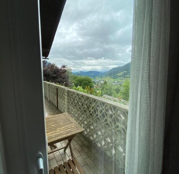 חדר סטנדרט לשלושה, Gasthaus Zum Stadtwald