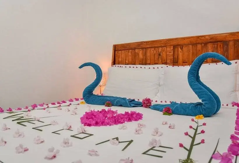 اتاق لوکس خانوادگی, Ithaa Beach Maldives