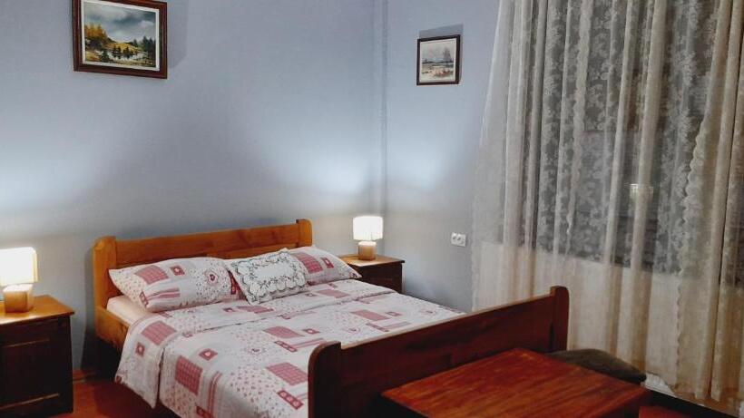 آپارتمان 2 خوابه, Kucerak Kod Bobe Vrdnik