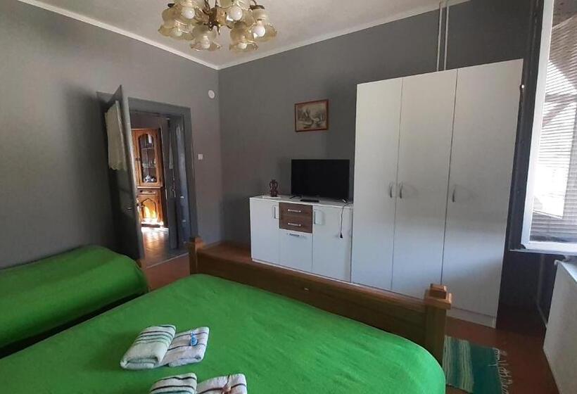 آپارتمان 2 خوابه, Kucerak Kod Bobe Vrdnik