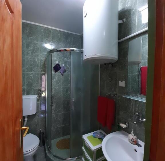 آپارتمان 1 خوابه, Kucerak Kod Bobe Vrdnik