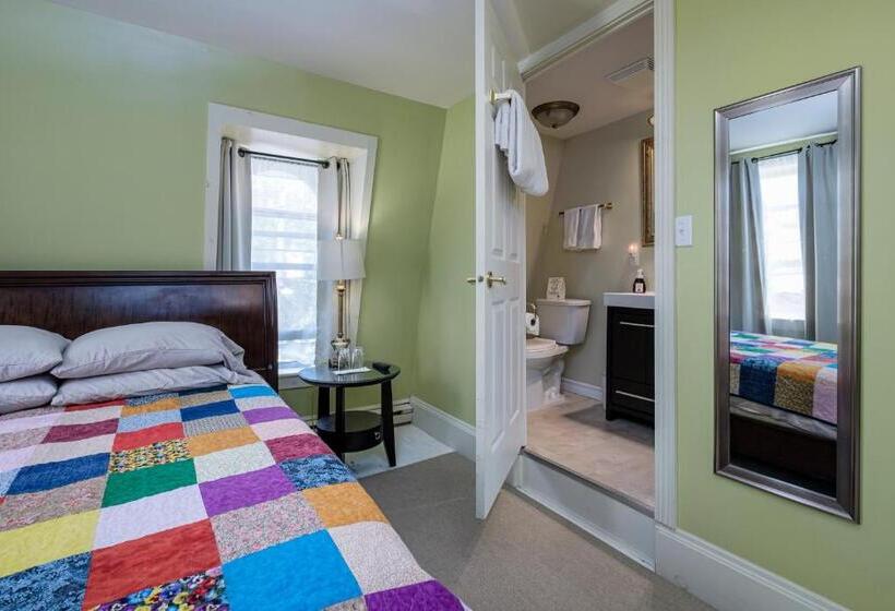اتاق استاندارد, The Elizabeth Manor Guesthouse