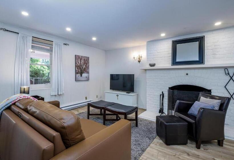 سوییت, The Elizabeth Manor Guesthouse