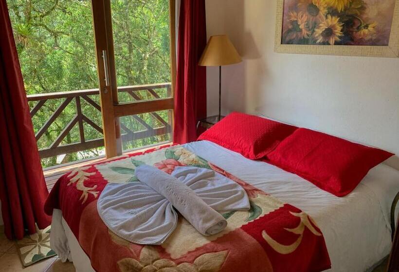 Ekonomik Oda, Vivie Pousada