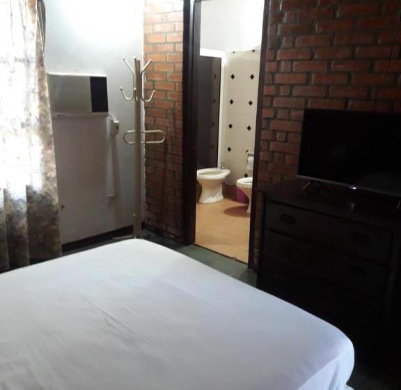 スタンダードスタジオ, Casona Rural Km 1469