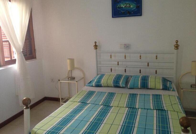 اتاق استاندارد, Guest House Soncent