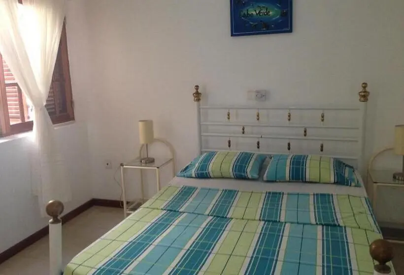 اتاق استاندارد, Guest House Soncent