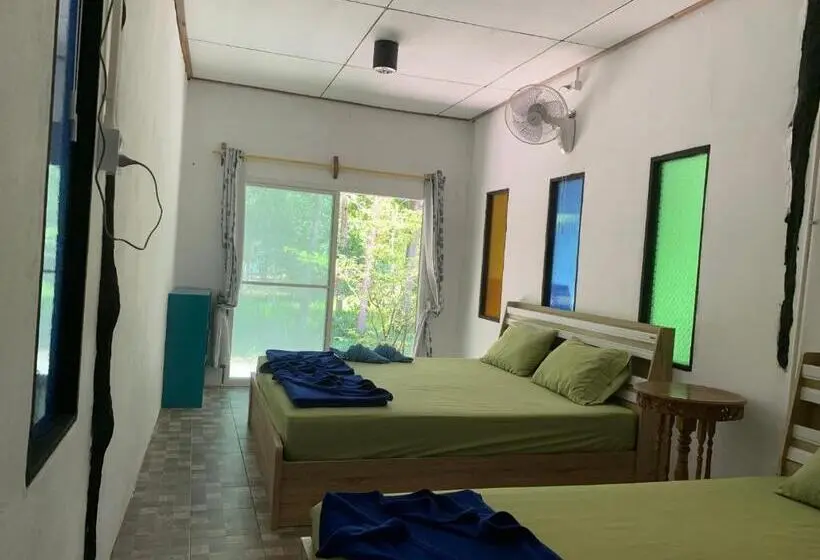 スタンダードトリプルルーム, Pd Guesthouse
