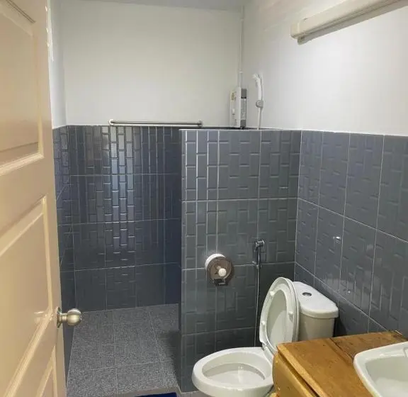 スーペリアトリプルルーム, Pd Guesthouse