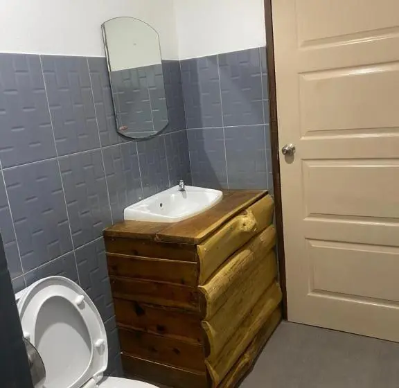 スーペリアトリプルルーム, Pd Guesthouse