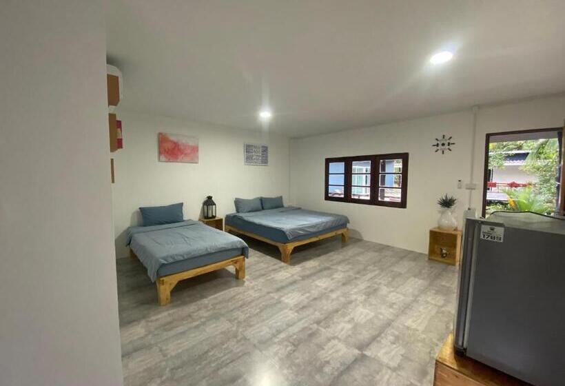 غرفة سوبيريور ثلاثية, Pd Guesthouse