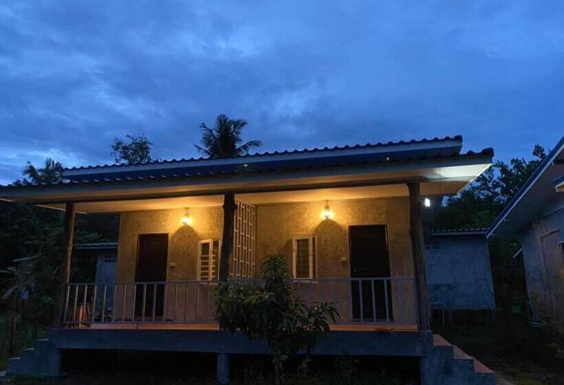 Бунгало Стандарт Вид на Сад, Pd Guesthouse