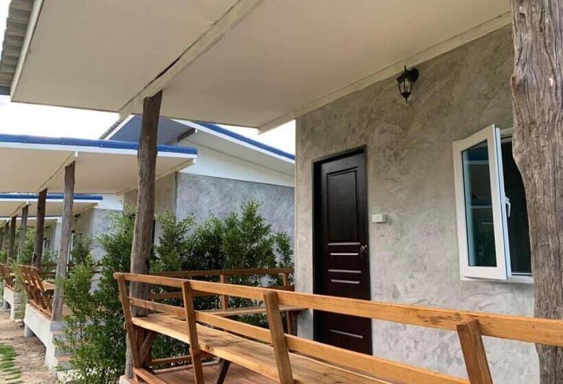 Бунгало Стандарт Вид на Сад, Pd Guesthouse