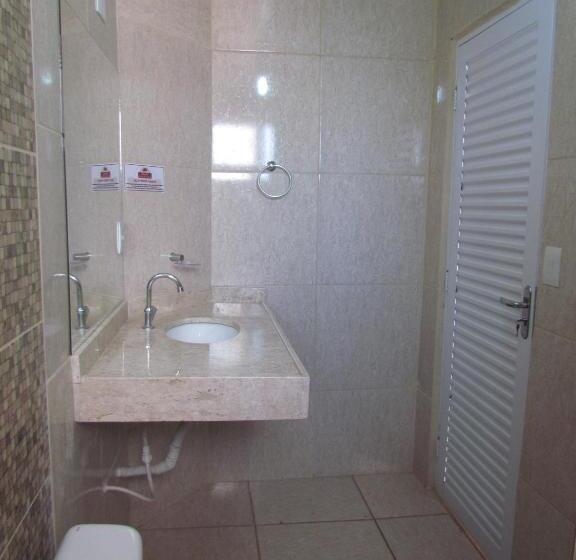 اتاق استاندارد سه نفره, Pousada Quinta Das Aroeiras