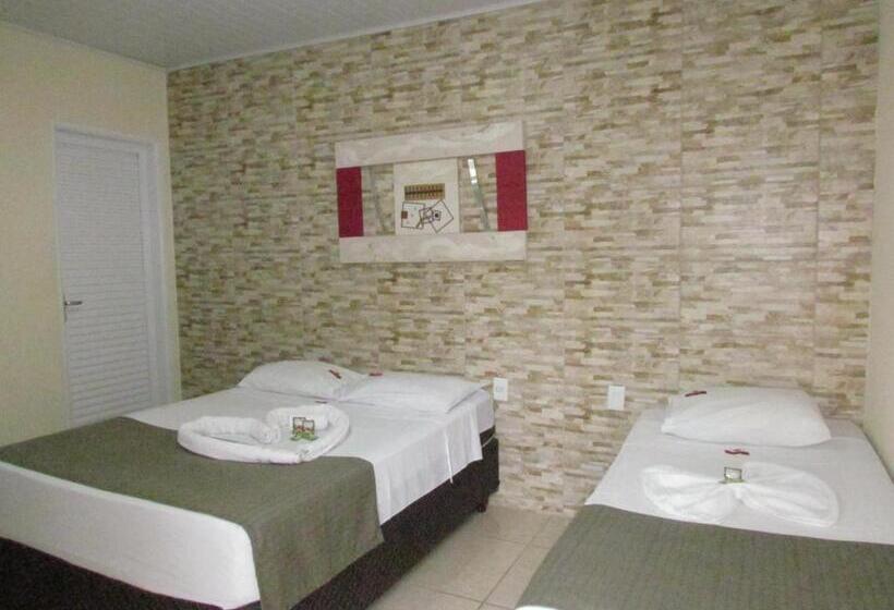 اتاق استاندارد سه نفره, Pousada Quinta Das Aroeiras