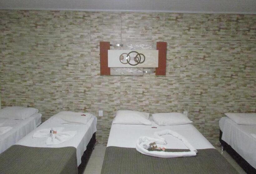 سوییت خانوادگی, Pousada Quinta Das Aroeiras