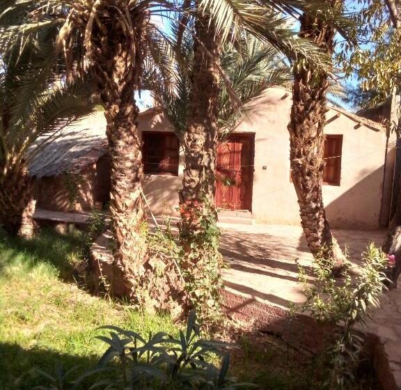 اتاق استاندارد چهارنفره با چشم‌انداز باغ, Riad Tabhirte