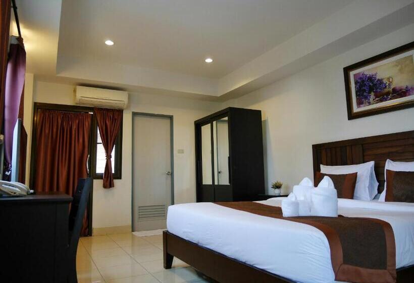 豪华房间, Top Hostel