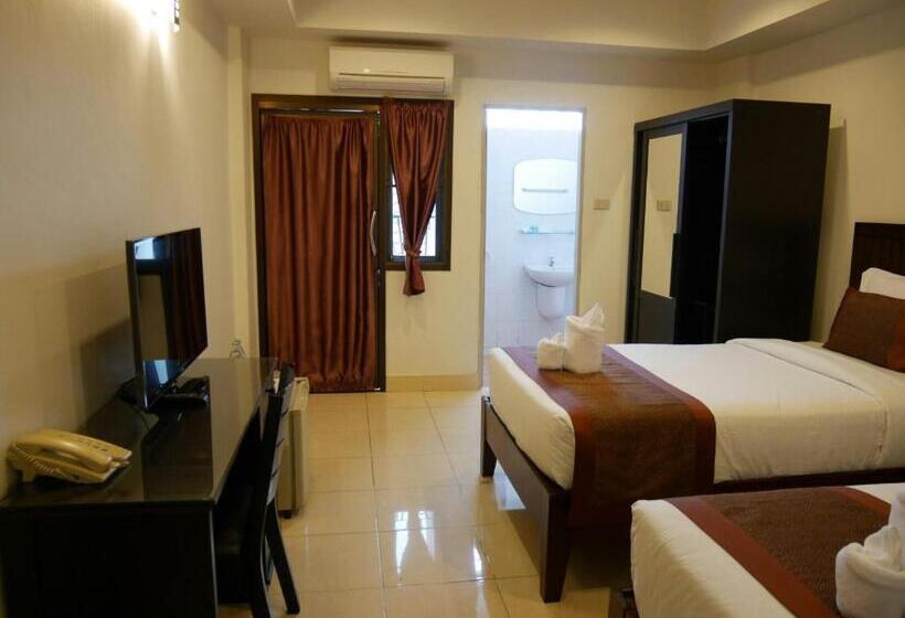 디럭스 룸, Top Hostel