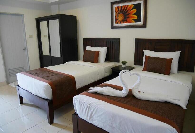 豪华房间, Top Hostel