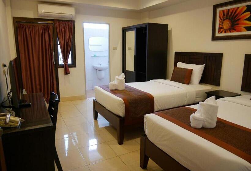 디럭스 룸, Top Hostel