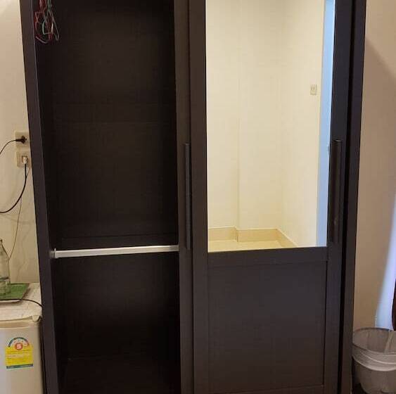 豪华房间, Top Hostel