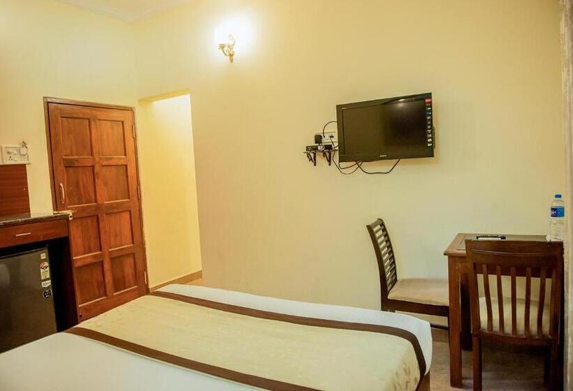 디럭스 룸, Maitri Sweet Living