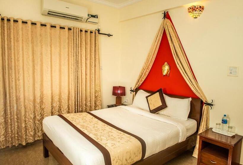 수피리어 스위트, Maitri Sweet Living