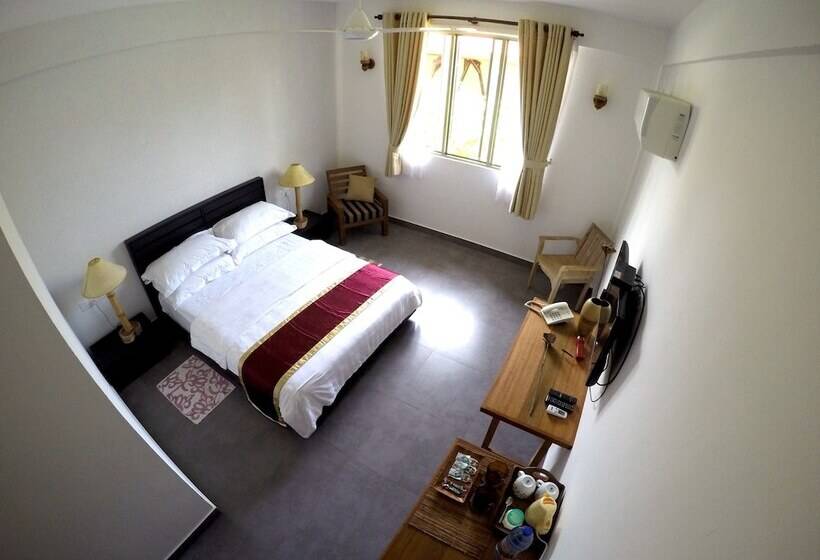 اتاق لوکس با چشم‌انداز باغ, Cerulean View Residence