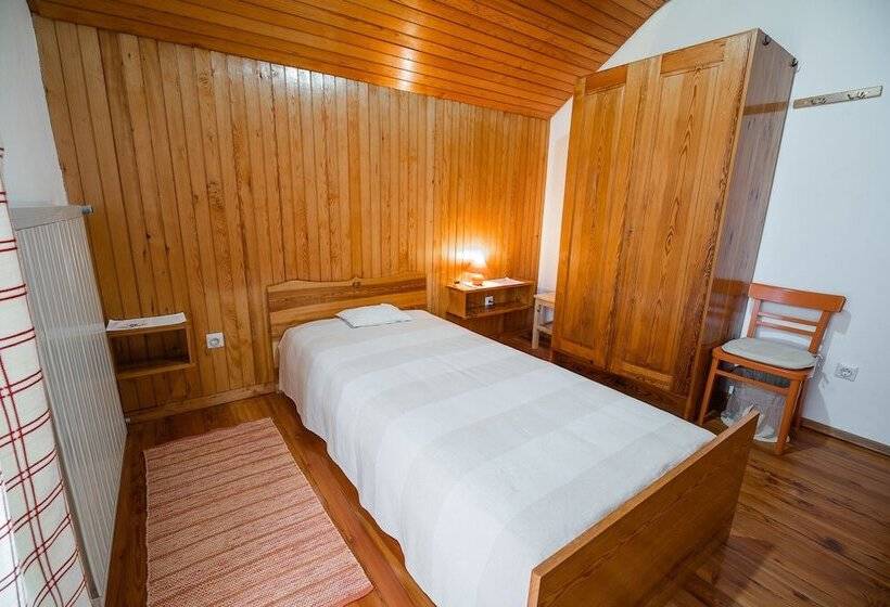 اتاق استاندارد یک نفره, Farm Stay žagar