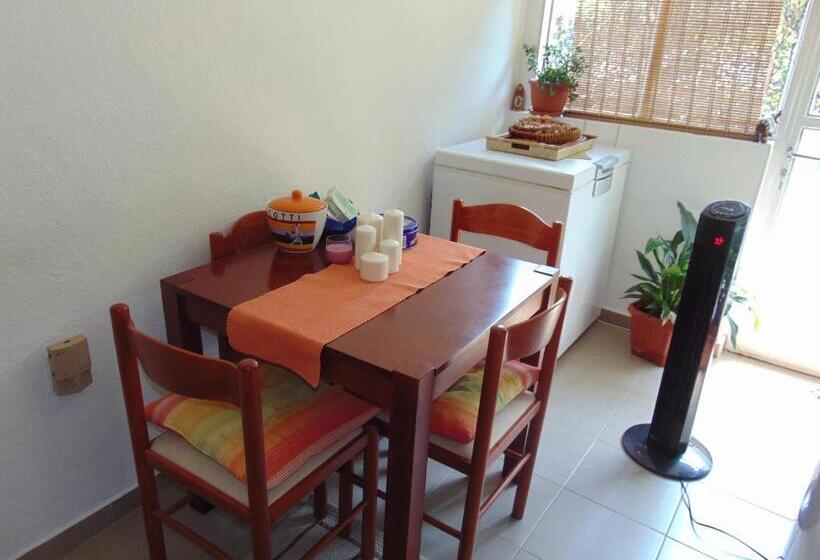 آپارتمان 1 خوابه, Guest House Ivan