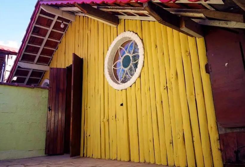 سوییت خانوادگی, Pousada Chalana