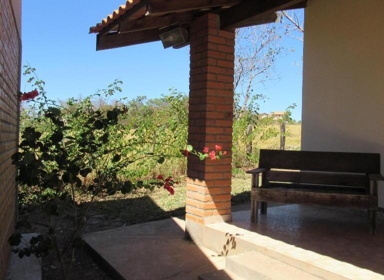 プールビュースイート, Chacara Manaca Da Serra