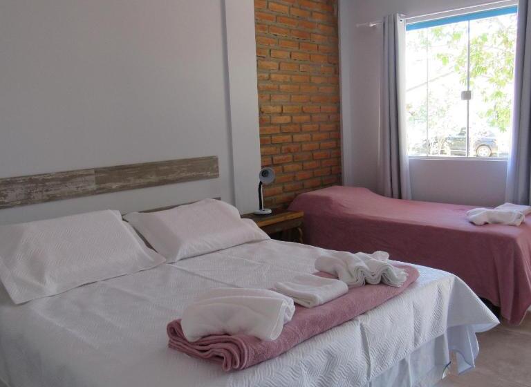 プールビュースイート, Chacara Manaca Da Serra