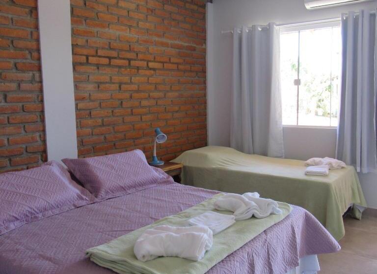 プールの見えるスタンダードトリプルルーム, Chacara Manaca Da Serra