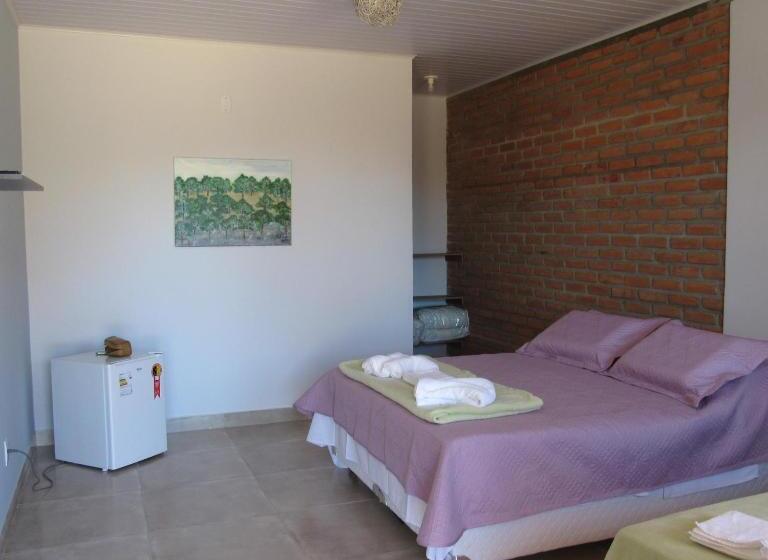 プールの見えるスタンダードトリプルルーム, Chacara Manaca Da Serra