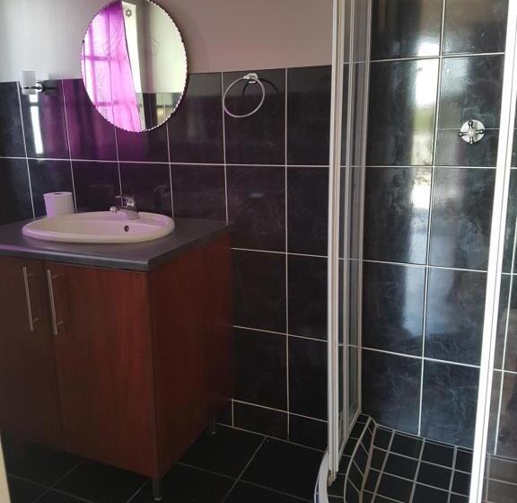 Chambre Triple Standard, Tyday Accommodation