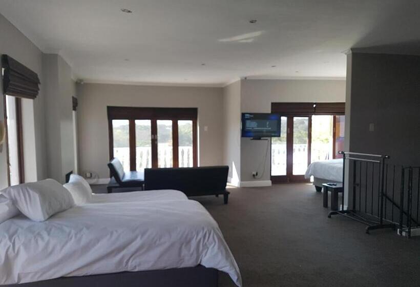 디럭스 4인 룸, Tyday Accommodation